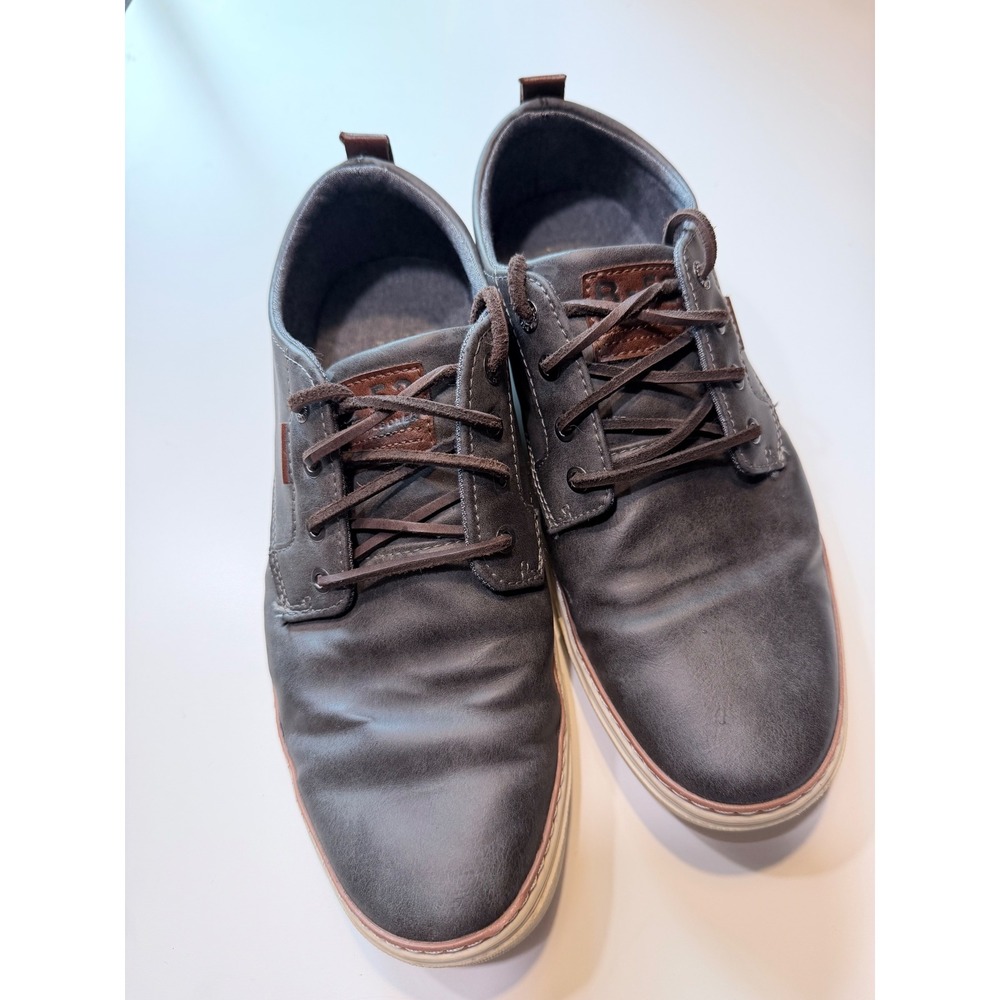 B-52 by Bullboxer Mens Grey Faux Leather Comfort Foam Sneakers Size 8 967X28110A